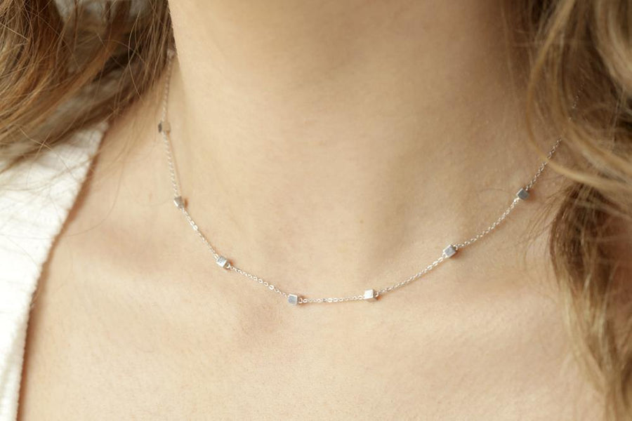 9ct White Gold Tiny Cube Chain Choker Necklace - ZuZu Jewellery