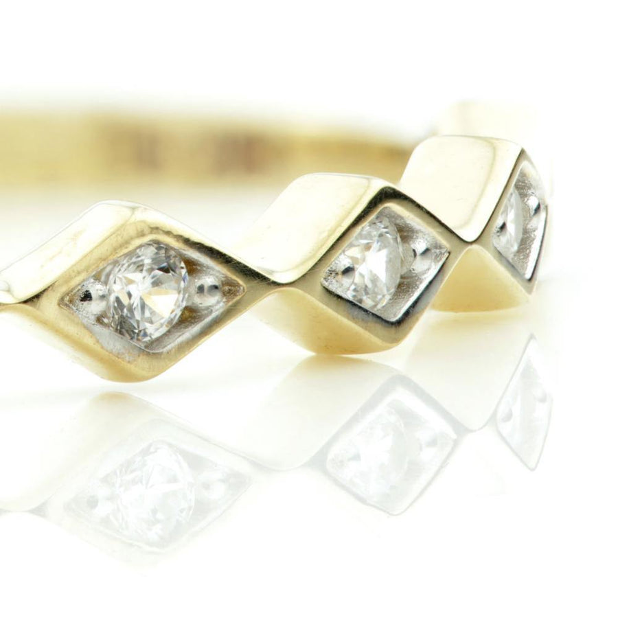 9ct Gold Crystal Zig Zag Stacking Ring - ZuZu Jewellery
